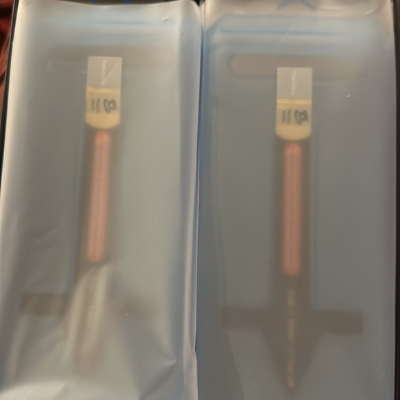 Magic John Screen Protector iPhone 13 - Picture 5 of 8